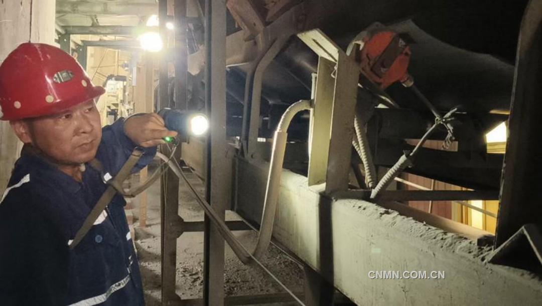 運礦“大動脈”上的守護者——記銅陵有色銅山銅礦分公司運轉車間生產班班長汪運生